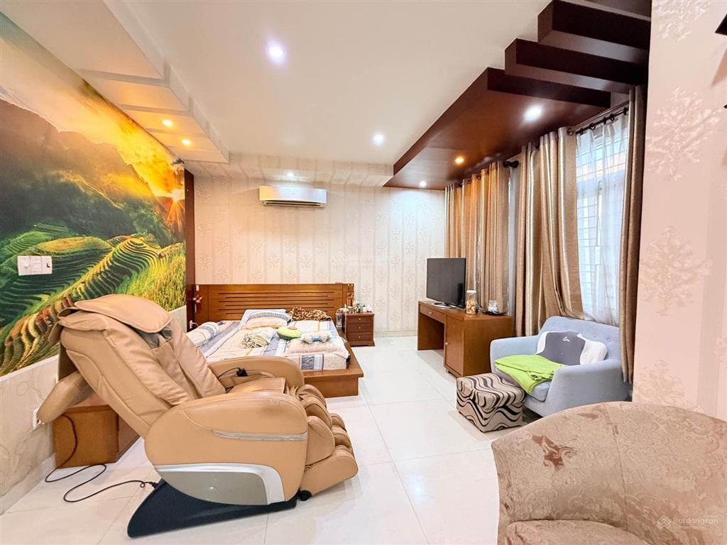 Biệt phủ sang trọng hiện đại nguyễn thông  432m2(15x35)  1 trệt 3 lầu  hẻm 7m
