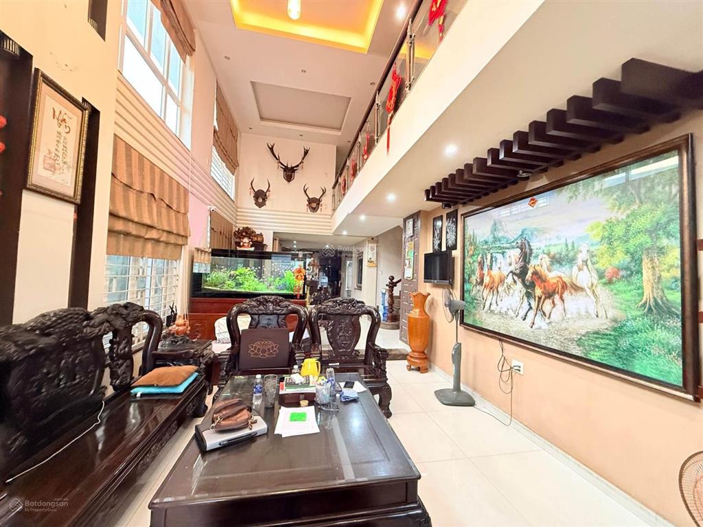 Biệt phủ sang trọng hiện đại nguyễn thông  432m2(15x35)  1 trệt 3 lầu  hẻm 7m
