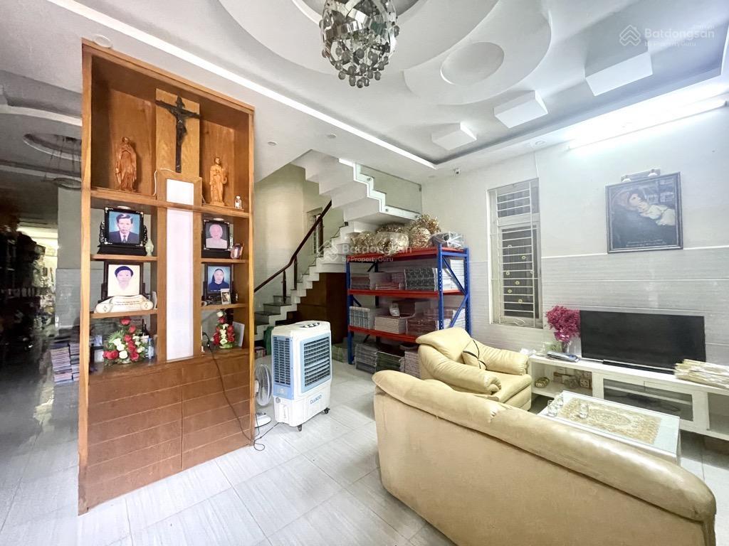 Siêu biệt thự cmt8  425m2(17x30)  5 tầng  hẻm 10m thông tứ tung  hiện đang cho thuê 170 triệu