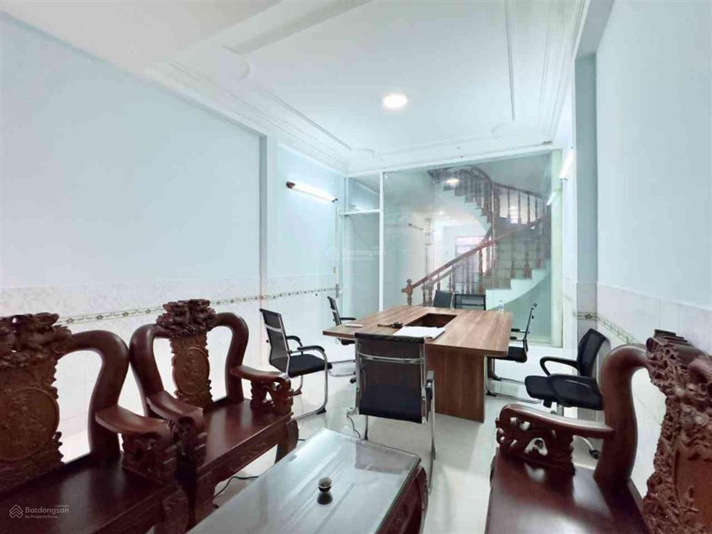 Hàng siêu hiếm mặt tiền khu phan xích long  80 (4x20) vuông vức  4 tầng btct  vị trí siêu đẹp