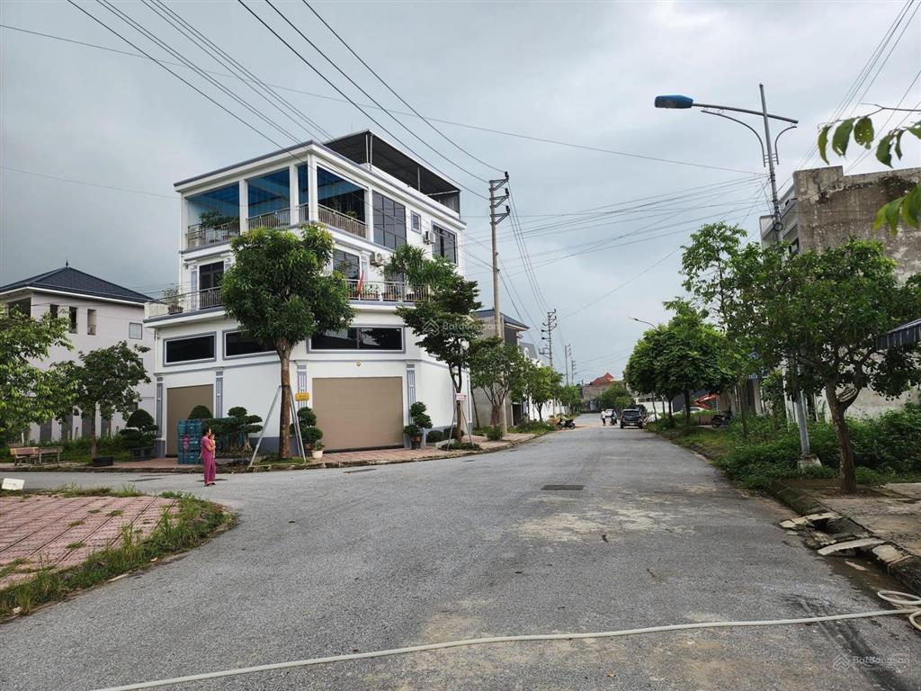 Kosy sông công sổ đỏ cầm tay  ngay 0974 804 ***