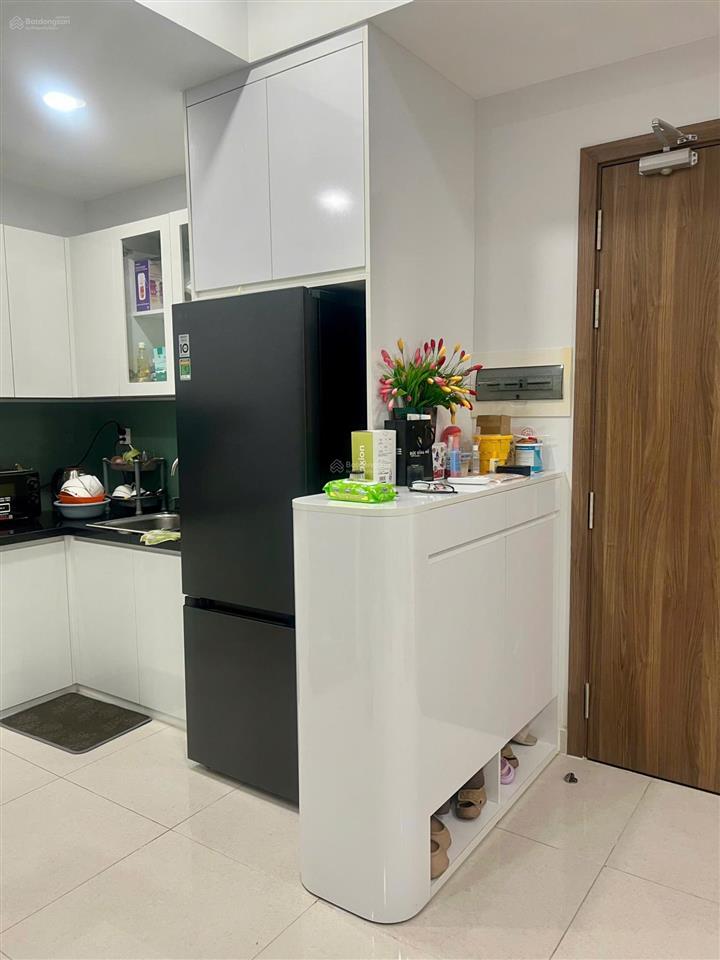 Chính chủ bán nhanh siêu phẩm 1pn 1wc view landmark, hướng đông nam, lầu 18 a1, full nt đẹp, shcc