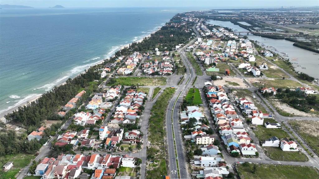 Cần bán đất làng chài an bàng 200m2 gần quảng trường n 0938 092 *** ms vân anh