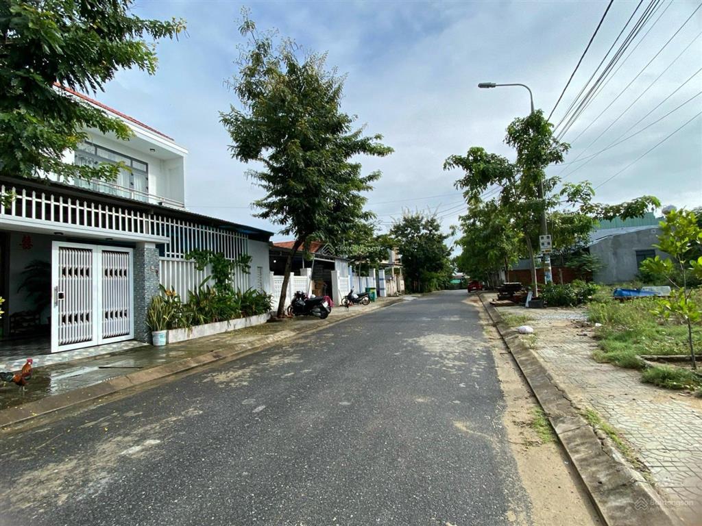 Chỉ 1 lô hiếm có khu villa bà bình bến trễ chỉ 175m2 giá 3.8 tỷ ngang 10m.  0938 092 ***