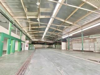 Cho thuê kho, nhà xưởng 1200m2 trong kcn hoà khánh, sẵn pccc, giá 65k/m2/th