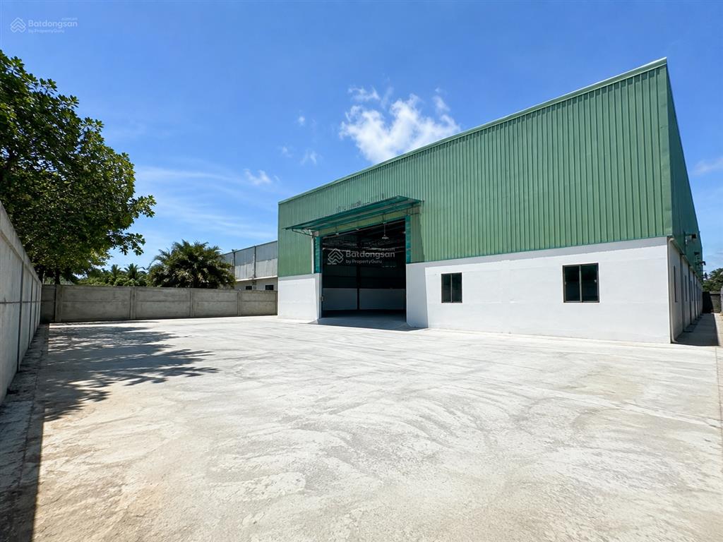 Cho thuê nhà kho 500m² kèm 250m² bãi xi măng  giá chỉ 26 triệu/tháng