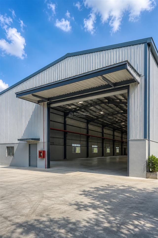 Cho thuê nhà kho 630m, sẵn điện, nước, giá chỉ 30 triệu/tháng