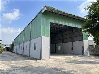 Cho thuê nhà kho 480m2 gần bến xe, sẵn điện 3 pha, giá 30 triệu