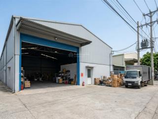 Cho thuê nhà xưởng 550m2 gần bến xe trung tâm, sẵn điện nước, giá chỉ 25 triệu