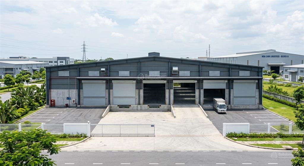 Cho thuê nhà kho 900m2 tại hoà cầm, pccc tự động, giá 70k