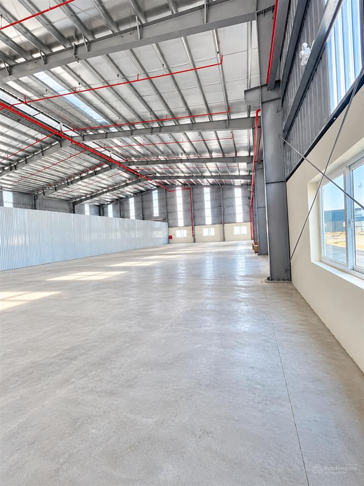 Cho thuê kho 3200m2 kcn liên chiểu giá chỉ 50.000đ/m2/tháng