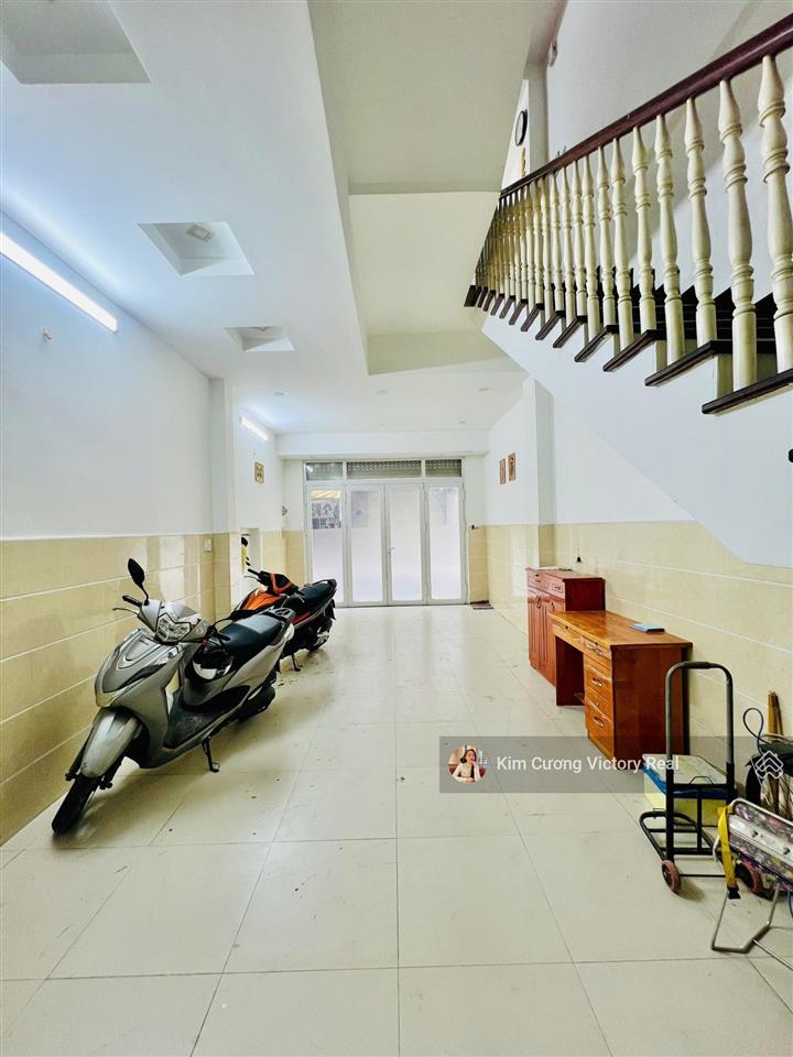 Nhà ga t3  hẻm 10m có lề vị trí siêu đẹp đường hoàng hoa thám, c1  3 lầu st nhà mới  chỉ 11.9 tỷ