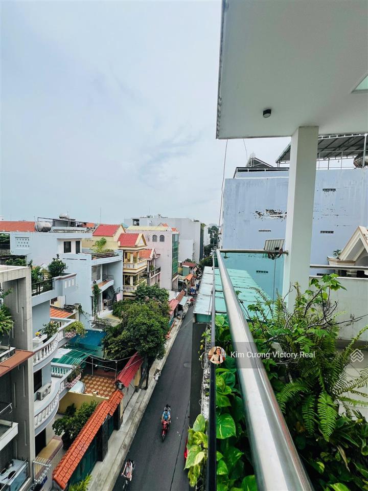 Nhà ga t3  hẻm 10m có lề vị trí siêu đẹp đường hoàng hoa thám, c1  3 lầu st nhà mới  chỉ 11.9 tỷ
