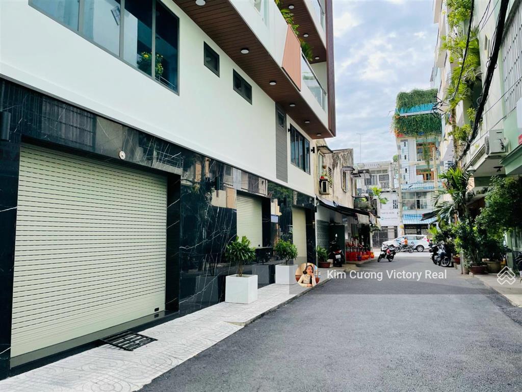 Siêu phẩm bàu cát  hxh 4m  chỉ 9.8 tỷ  dt 4x17m 1 trệt 1 lửng 2 lầu st  full nội thất cao cấp