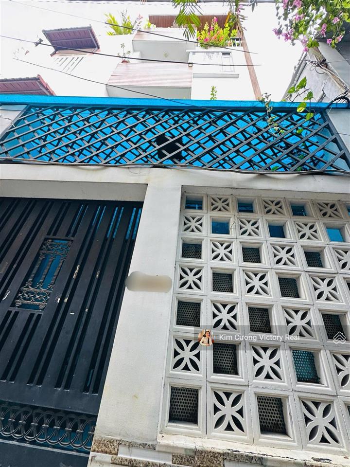 Chỉ 5.9 tỷ tl  bán gấp nhà 2 lầu st mới đẹp hiện đại [4x8.5]m  đường võ thành trang, bàu cát