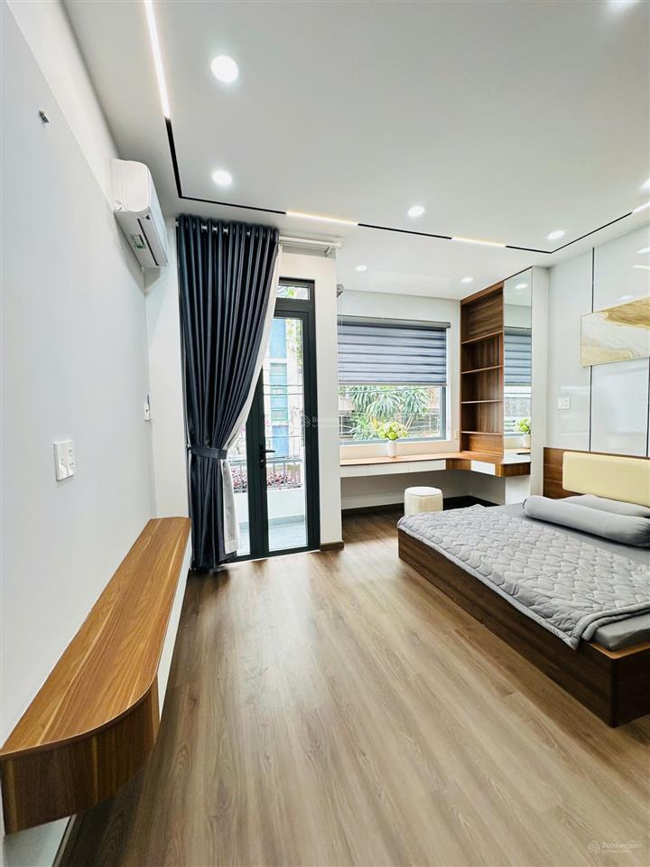 Bán nhà hẻm 80 ba vân  hxh 6m khu sang  dt 4x17m, 2 lầu st mới 100% full nội thất chỉ 11.5 tỷ tl