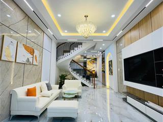 Bán nhà hẻm 80 ba vân  hxh 6m khu sang  dt 4x17m, 2 lầu st mới 100% full nội thất chỉ 11.5 tỷ tl