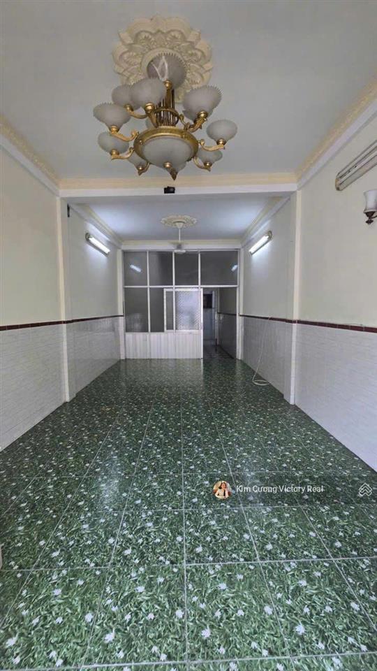 Bán nhà huỳnh văn bánh, phú nhuận có gpxd 5 lầu xe hơi đậu trước nhà giá 10,6 tỷ tl