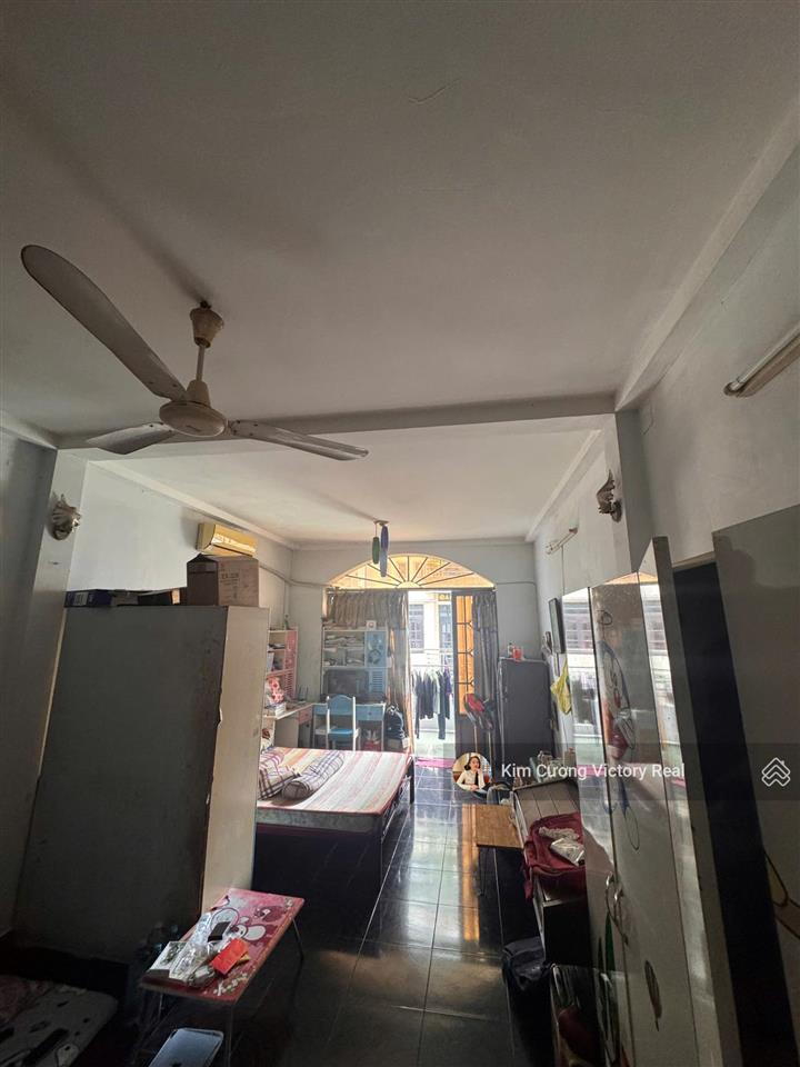 Bán nhà trường chinh  4 tầng  giá 8,6 tỷ, thương lượng!