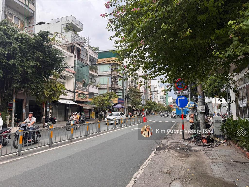 Bán nhà trường chinh  4 tầng  giá 8,6 tỷ, thương lượng!