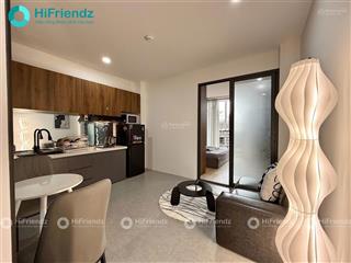 Căn hộ chung cư 45m2 có ban công tách bếp siêu thoáng ngay mặt tiền trần hưng đạo quận 5