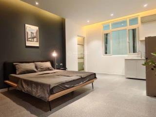 Căn hộ thiết kế hiện đại đầy đủ nội thất + có thang máy ngay bùi minh trực quận 8 gần cầu chà và