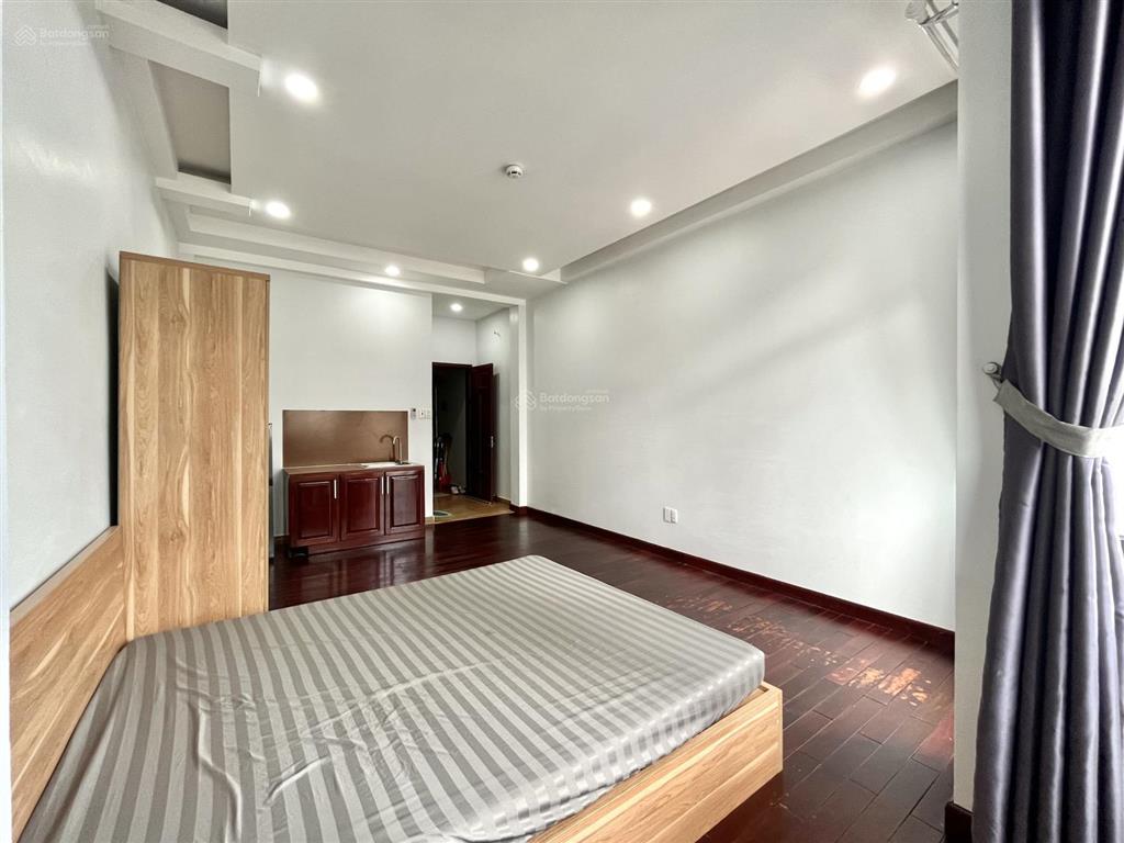 Căn hộ ban công thoáng mát 38m2 rộng rãi đầy đủ nội thất gần cầu chánh hưng, quận 8