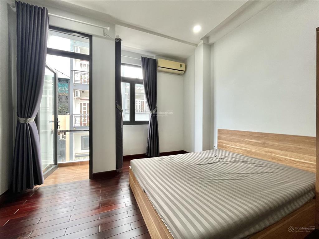 Căn hộ ban công thoáng mát 38m2 rộng rãi đầy đủ nội thất gần cầu chánh hưng, quận 8