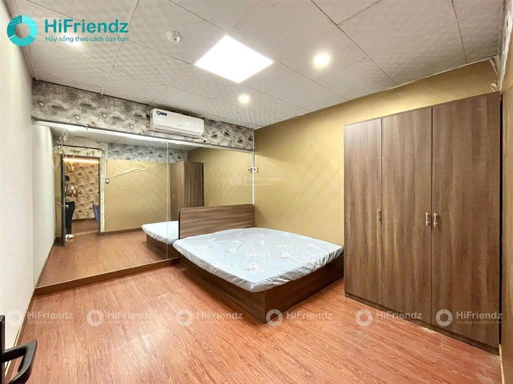 Căn hộ 60m2 chuẩn 2 phòng ngủ  1 phòng khách có hồ bơi ngay mặt tiền nguyễn biểu quận 5