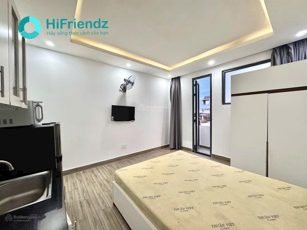 Căn hộ mini có ban công thoáng đầy đủ nội thất giá rẻ ngay âu dương lân gần cầu chữ y quận 8