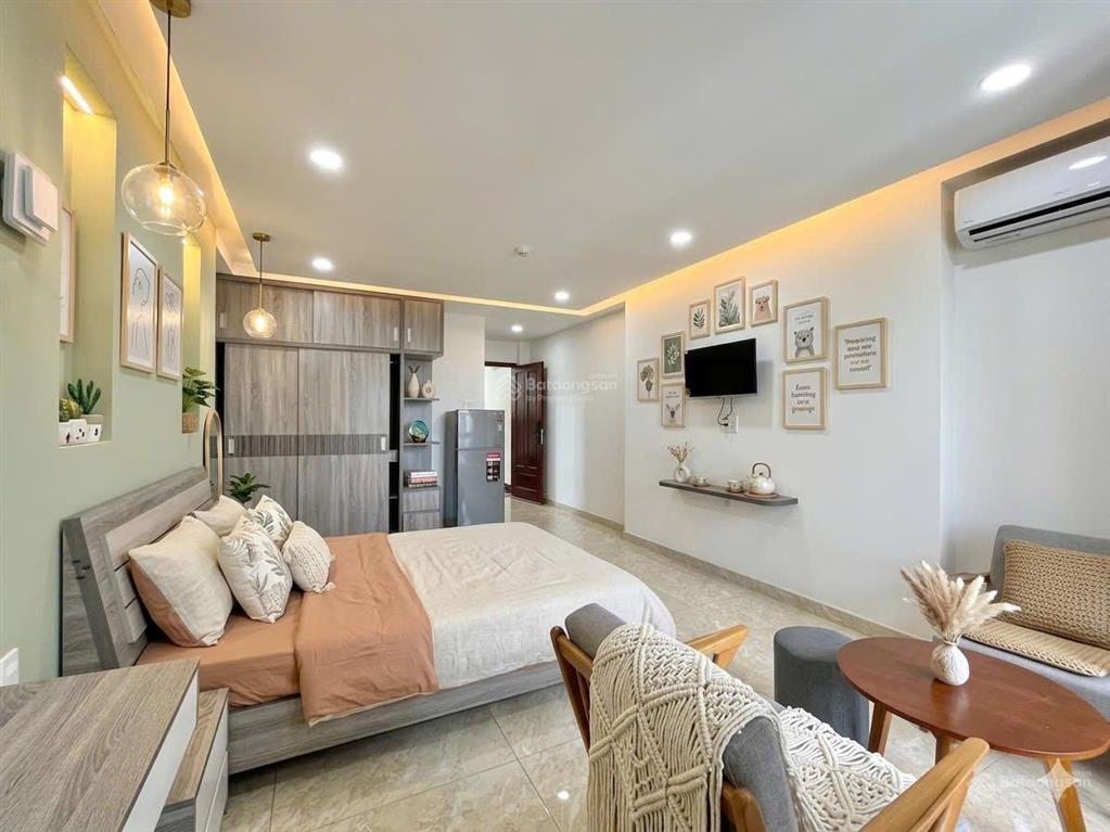 Căn hộ 40m2 siêu thoáng nội thất đẹp ngay đường nguyễn tri phương quận 5 gần vòng đại học y dược