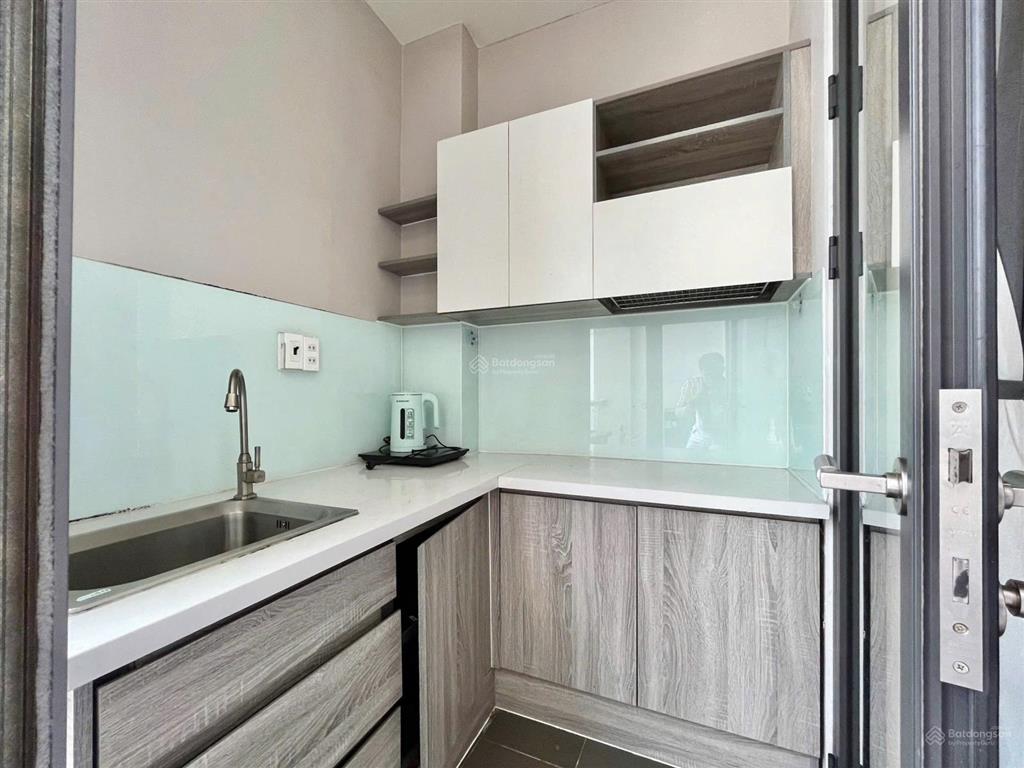 Căn hộ 40m2 siêu thoáng nội thất đẹp ngay đường nguyễn tri phương quận 5 gần vòng đại học y dược