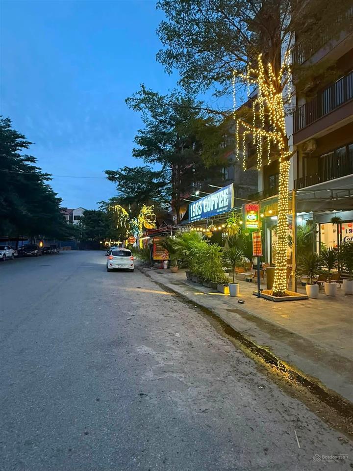 Lô đất giá tốt tổ 10 quang minh  hà nội dt 50m²  full thổ cư đường trước đất gần 4m