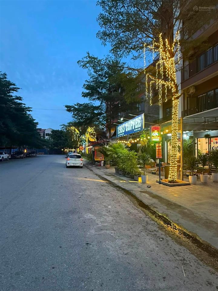 Bán đất đẹp  lô góc hai mặt tiền tổ 10 tt quang minh, hà nội dt 54 m2. full thổ cư