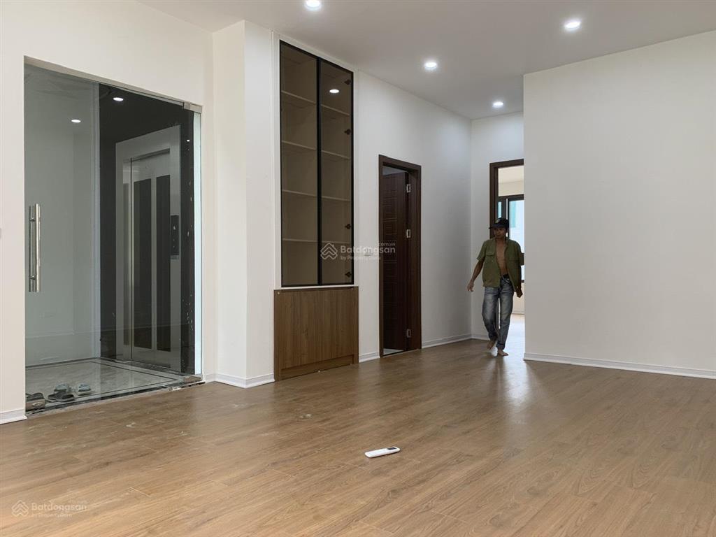 Cho thuê shophouse 2 mặt tiền  91m2 tại him lam vạn phúc, 60 triệu vnd