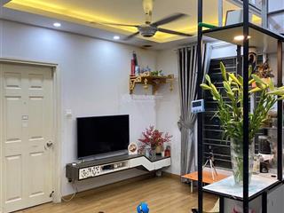 Chính chủ bán căn góc 2pn toà j spark dương nội tầng trung đẹp