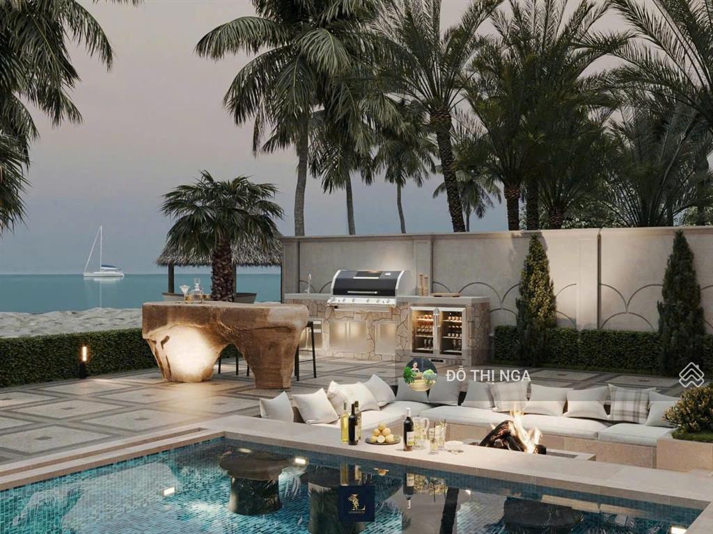 Bán dinh thự tổng thống grand bay halong villas, hơn 160 tỷ, 660m2 sát mặt biển.  0962 035 ***