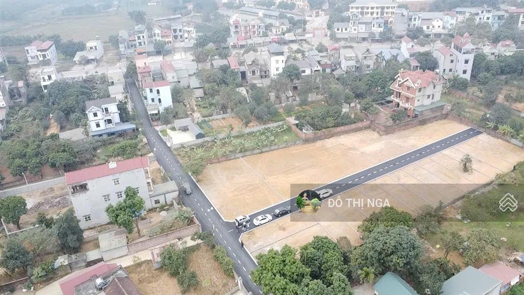 Chính chủ cần bán gấp 100m² thôn 7 phú cát đường oto tránh giá 4,1 tỷ.  0962 035 ***