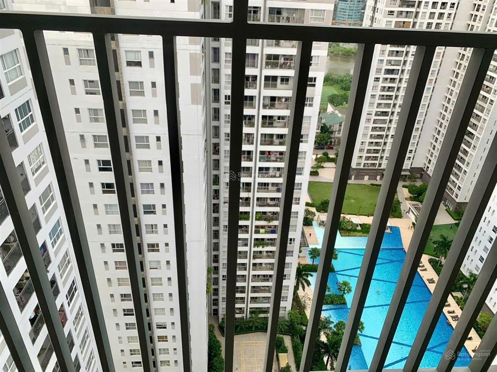 Bán sunrise riverside 2.4 tỷ  0904 133 ***