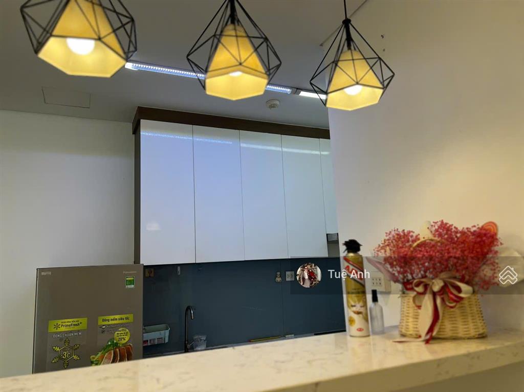 Chính chủ bán căn hộ dragon hill 2pn 2wc  4.5 tỷ 0904 133 ***