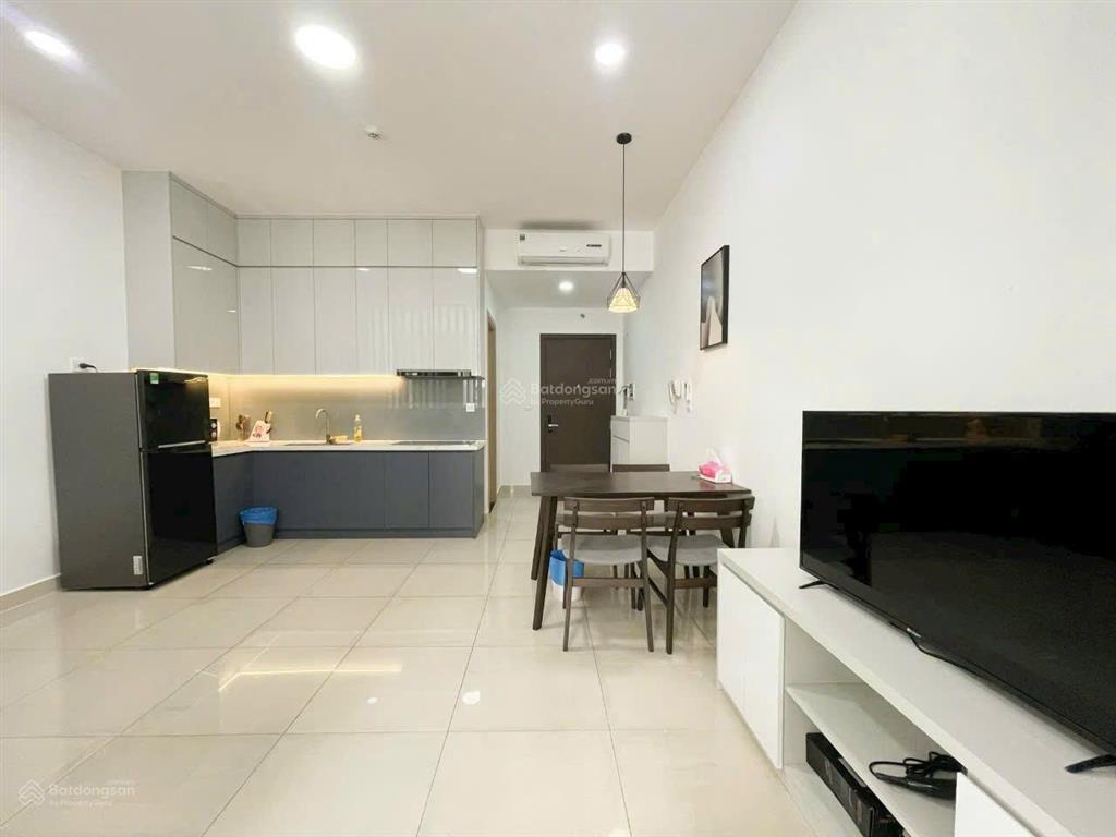 Sunrise city view cho thuê 40m² đủ đồ 12 triệu