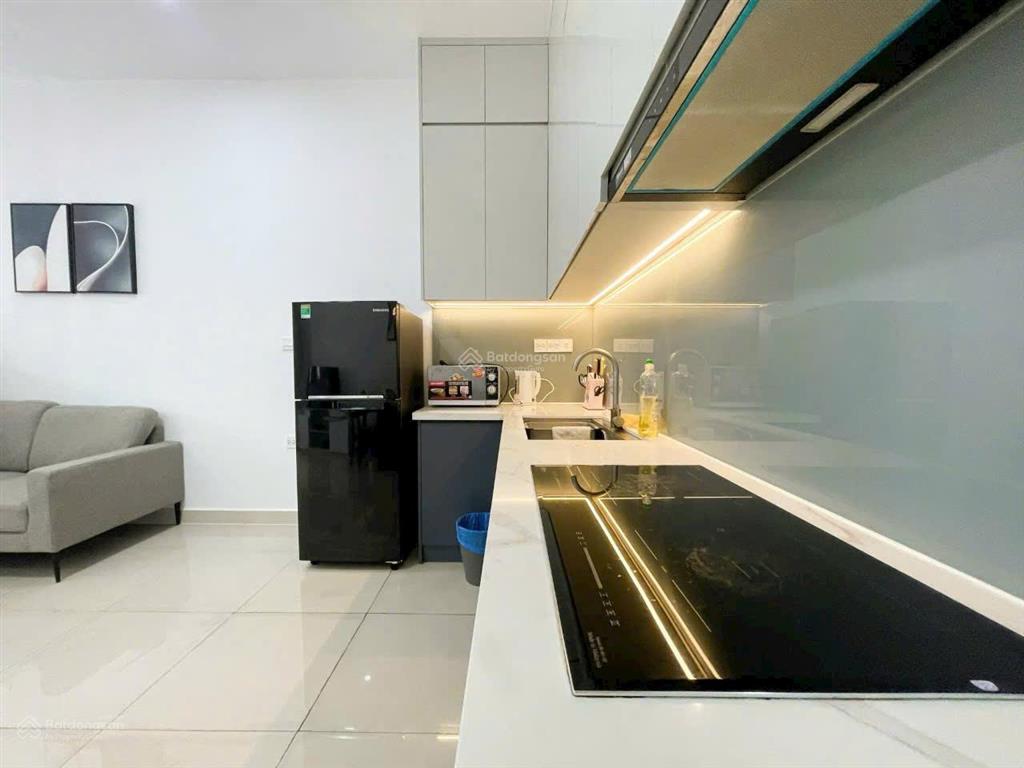 Sunrise city view cho thuê 40m² đủ đồ 12 triệu