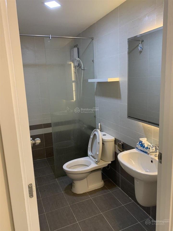 Chuyển nhượng the park residence 2pn 2,8 tỷ  0904 133 ***