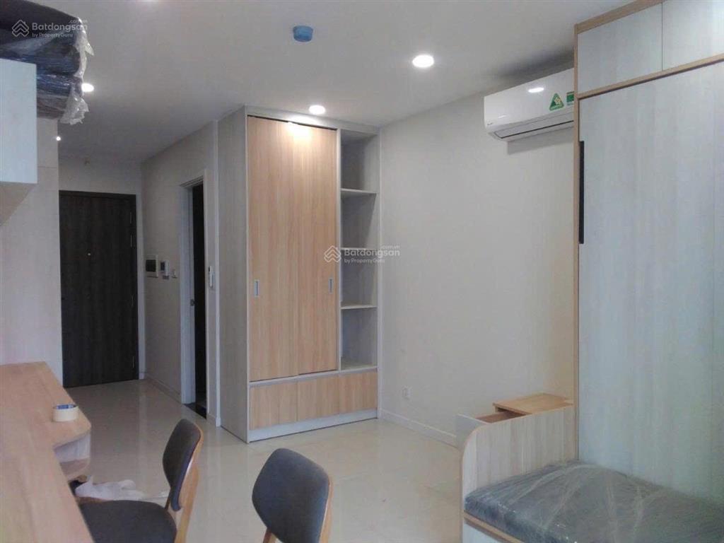 Lavida plus 1pn 9,8 triệu  0904 133 ***