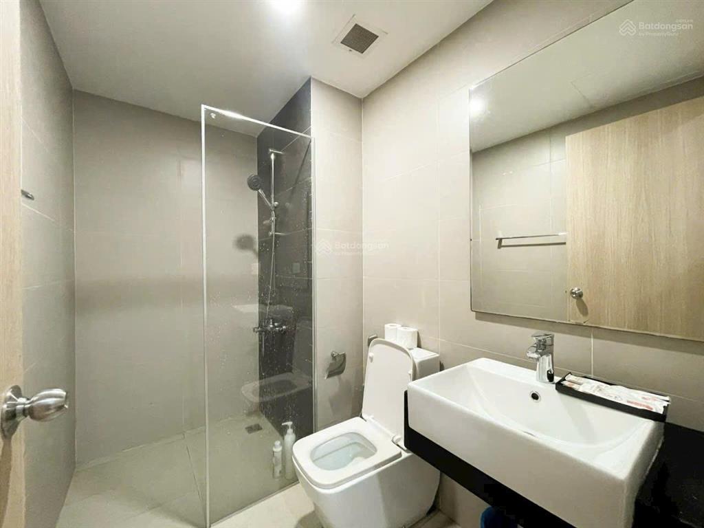 Sunrise city view 40m2 full 12 triệu  0904 133 ***