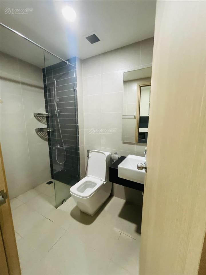 Sunrise city view 40m2 full 12 triệu