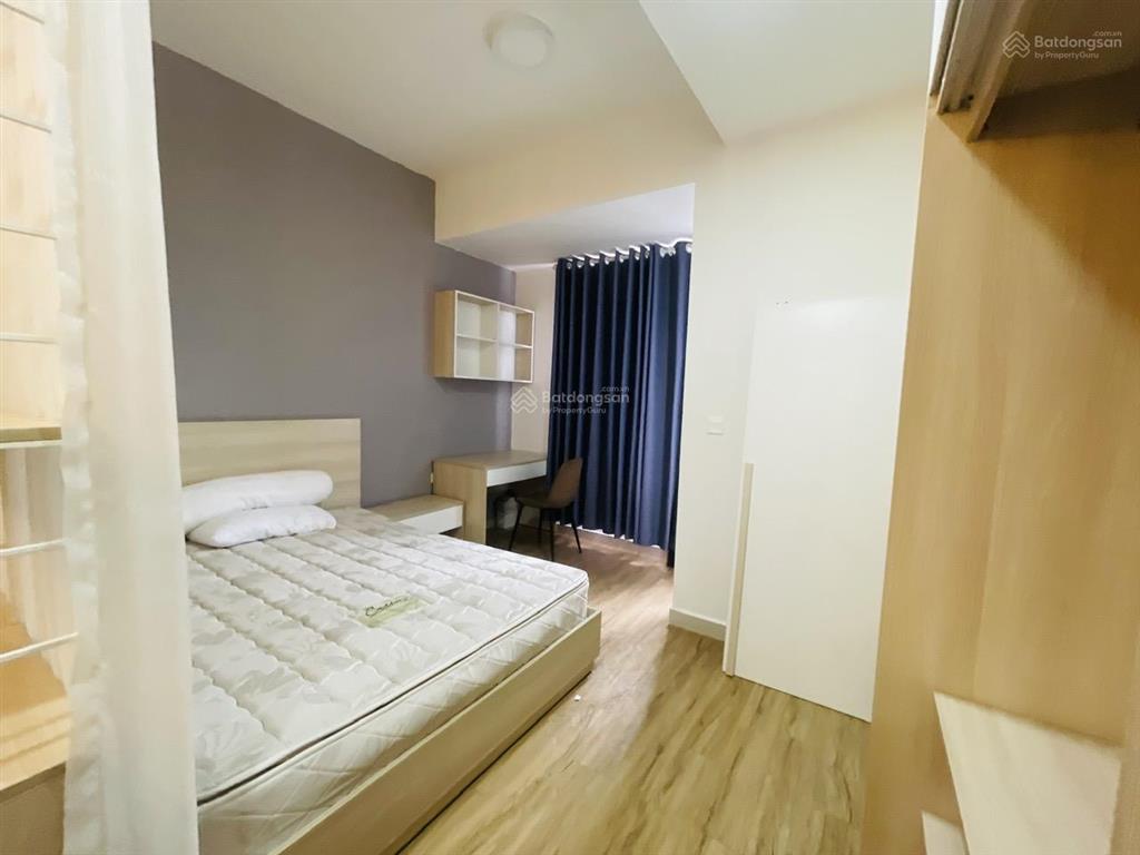 Sunrise city view 40m2 full 12 triệu
