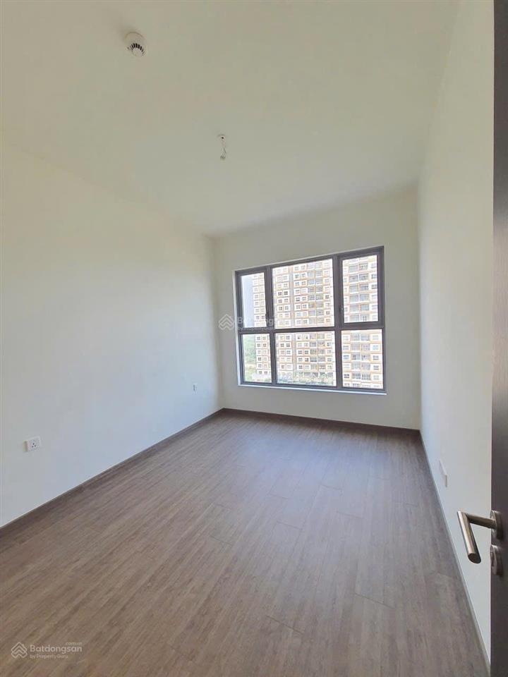 Bán celesta rise 3pn 2wc 6.6 tỷ nhà thô 0904 133 ***