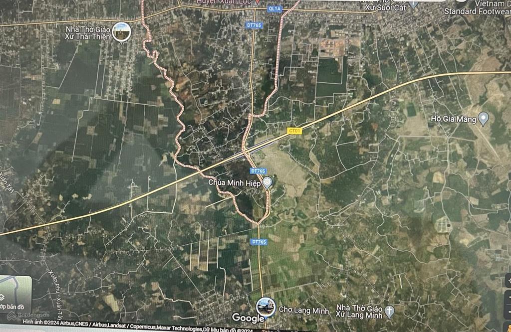 Bán đất mặt tiền nhựa 8m, gần kdl núi chứa chan, kdc sầm uất