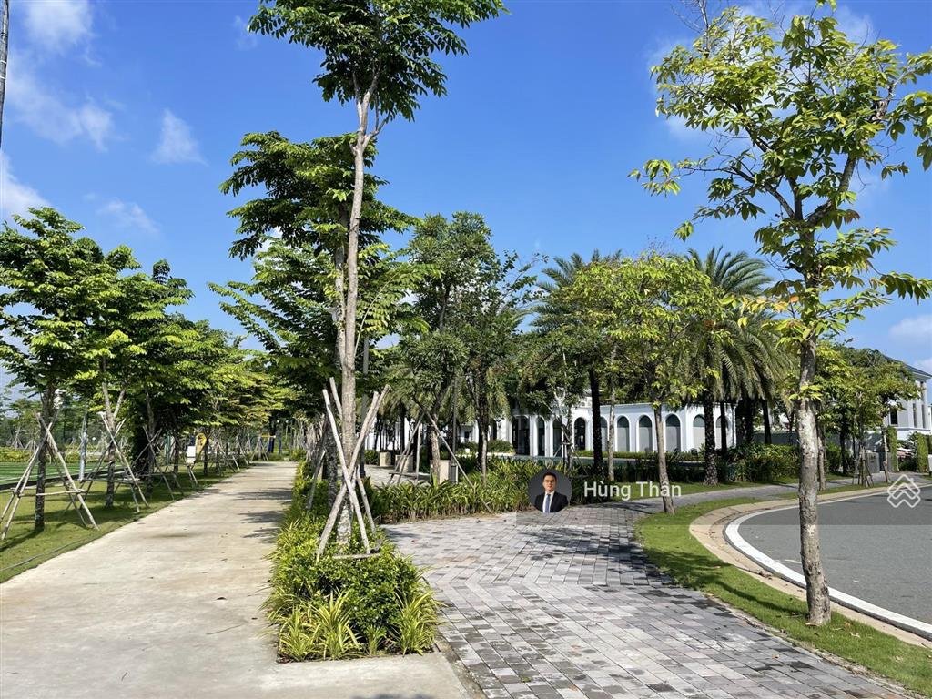 Gia chủ cần bán lại căn nhà phố nghỉ dưỡng tropic bề ngang 8m, giá chỉ 13,1 tỷ công chứng ngay